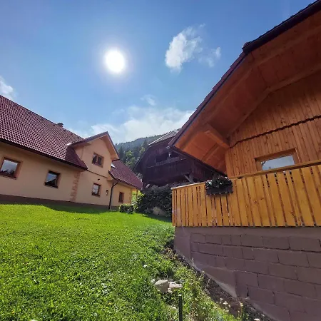 Pocitniska Hiska Lastovka * Podvolovljek