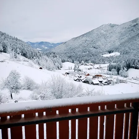 Pocitniska Hiska Lastovka *