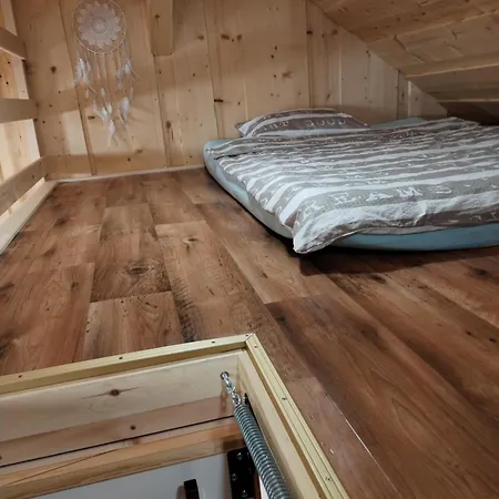 Pocitniska Hiska Lastovka Prázdninový dům Podvolovljek