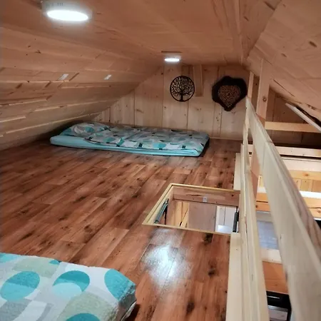 Pocitniska Hiska Lastovka * Podvolovljek