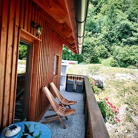 Pocitniska Hiska Lastovka Сasa de vacaciones