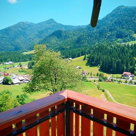 Hébergement de vacances Pocitniska Hiska Lastovka *