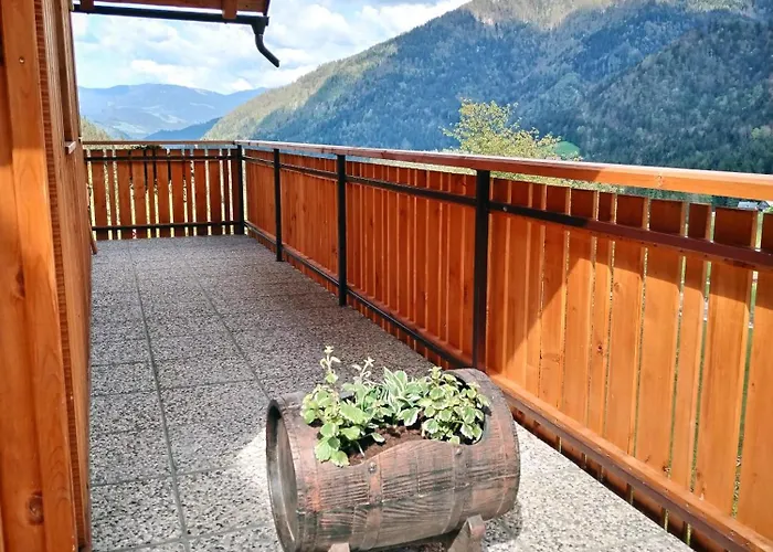 Pocitniska Hiska Lastovka