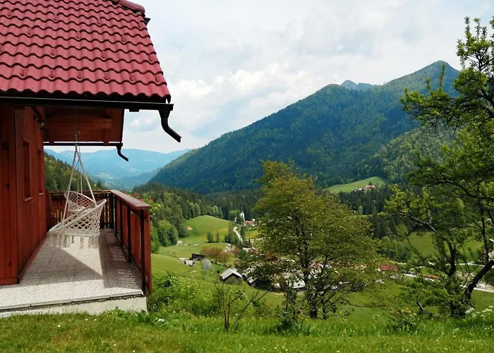 Pocitniska Hiska Lastovka Prázdninový dům Podvolovljek